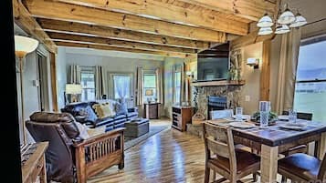 TV connectée, cheminée