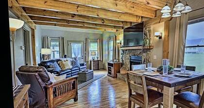 Entire cabin in Maggie Valley