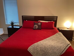 5 bedrooms, desk, iron/ironing board, free WiFi