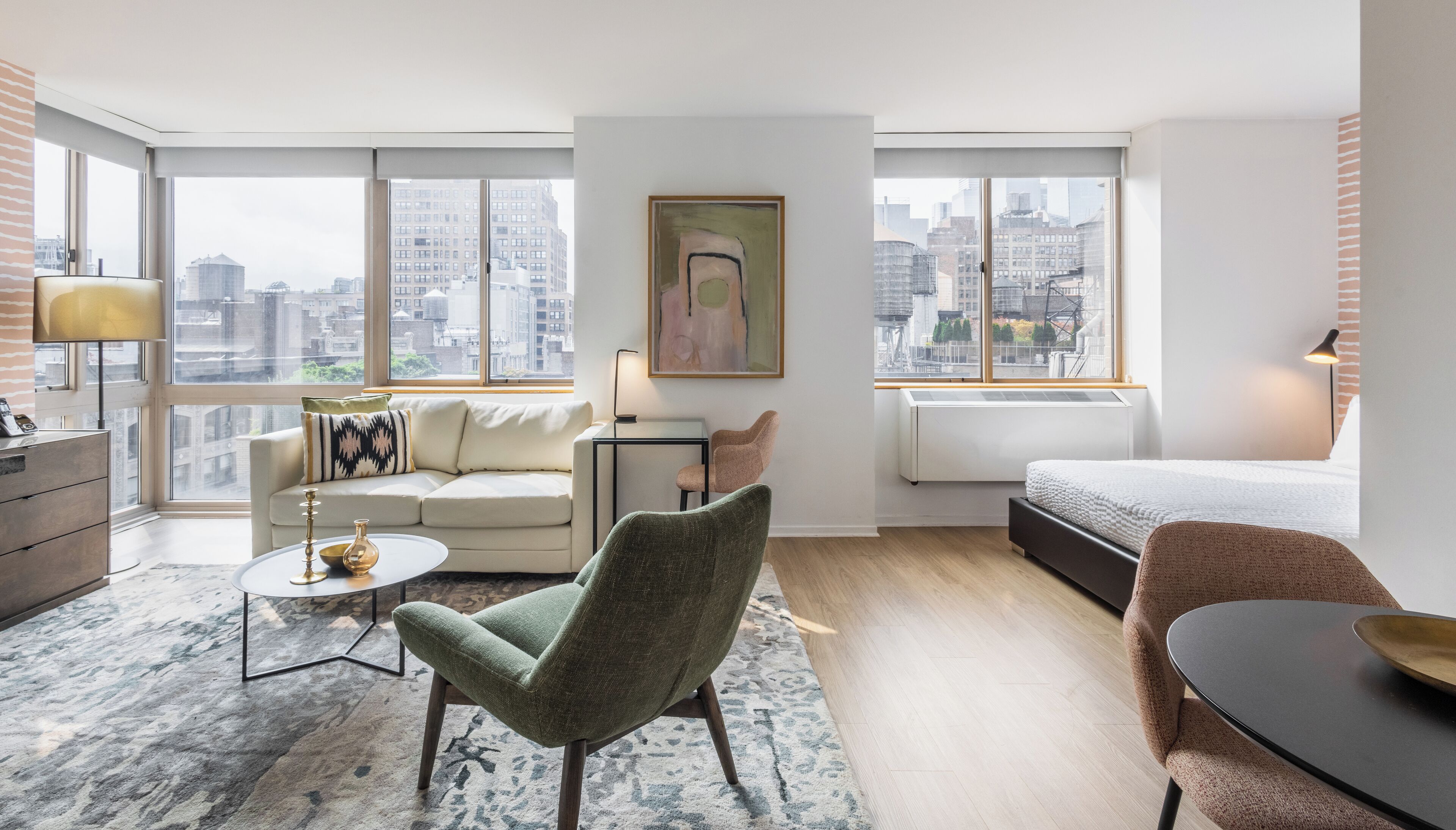 Bügeleisen/Bügelbrett, kostenloses WLAN, Bettwäsche