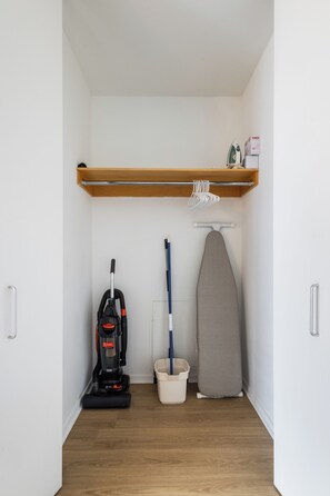 Interior - Beautiful Chelsea Studio in Great Building and Loc (New York)