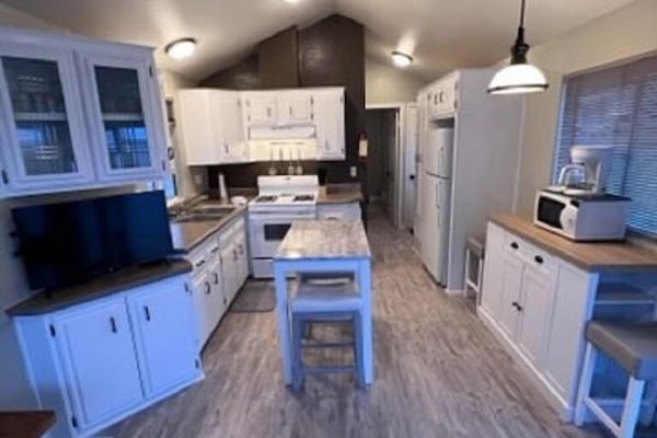 LIVING ROOM DINING AND KITCHEN