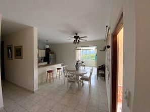 Dining - La Posada Mountain Retreat -  Exceptionally Stunning Views (Utuado)