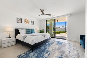 9 bedrooms, desk, iron/ironing board, free WiFi - Private Oasis: 9 BR, 17 Bed, 45 ft Pool, NEW Pickleball Ct, 9-hole Golf, Vball (Indio)