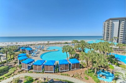 The Blue Pearl PCB Deluxe 1500 sq' Villa 310: beach, restaurants, event center