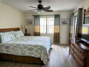 2 soverom, strykejern/-brett, wi-fi (inkludert) og sengetøy