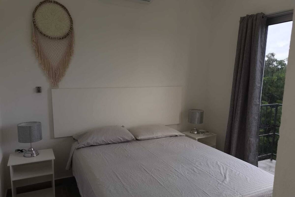 Apartamento clássico | Cortinas blackout, quartos à prova de som, Wi-Fi de cortesia