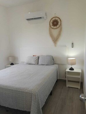 Blackout drapes, soundproofing, free WiFi - ney Tulum apartments (Tulum)