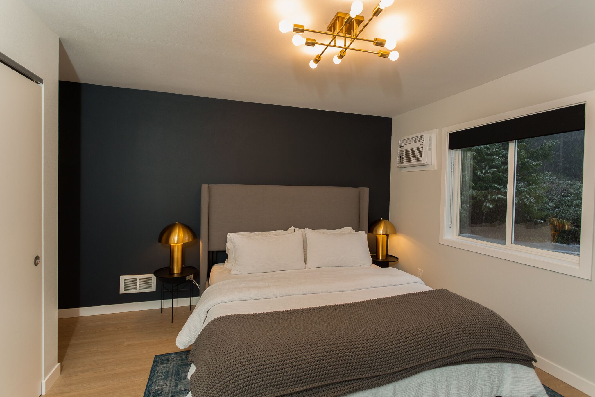 1 室のベッドルーム、アイロン / アイロン台、WiFi、ベッドシーツ