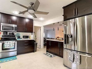 Private kitchen - Pool House (Ojus)