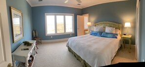 5 Schlafzimmer, Schreibtisch, Bügeleisen/Bügelbrett, kostenloses WLAN