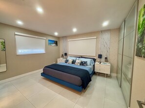3 bedrooms, in-room safe, iron/ironing board, free WiFi