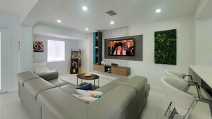 Smart TV, fireplace, video games, ping pong