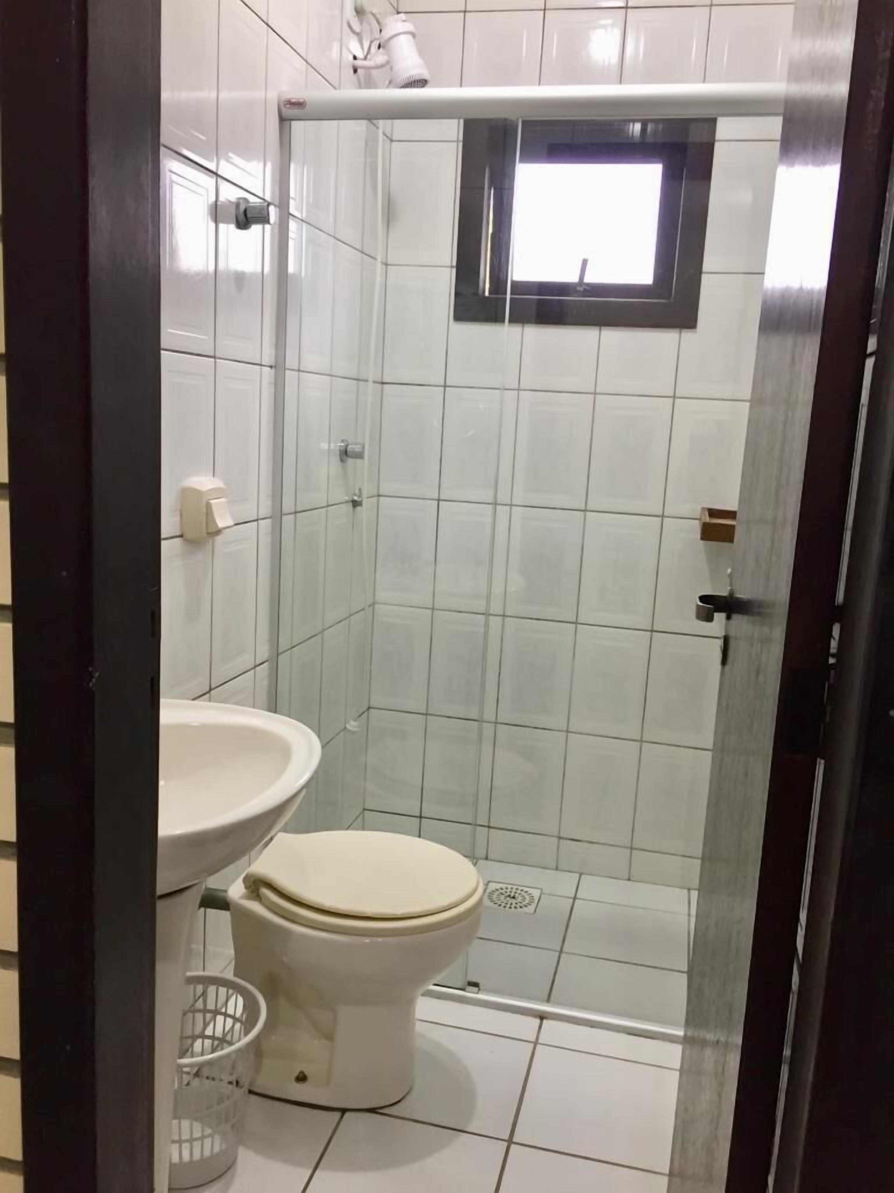 Dusche, Toilettenpapier