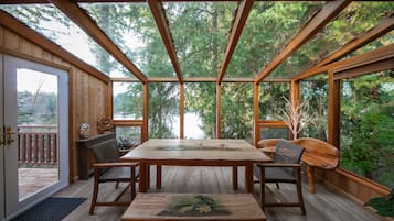 Cabane | Salle à manger