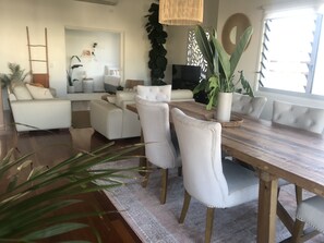 Fridge, microwave, oven, stovetop - Beachside Retreat: Casuarina | Quick walk to beach & near Osteria Weddings (Casuarina)