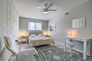 3 bedrooms, in-room safe, desk, iron/ironing board
