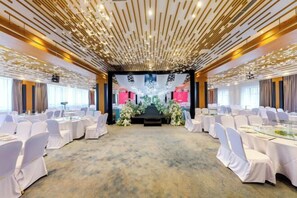 Indoor wedding