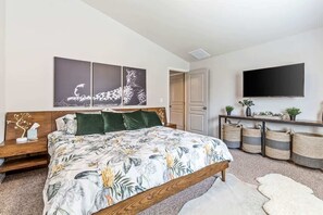 3 bedrooms, desk, iron/ironing board, free WiFi - Private Wine Country Retreat | South Nampa | Sleeps 10 (Nampa)