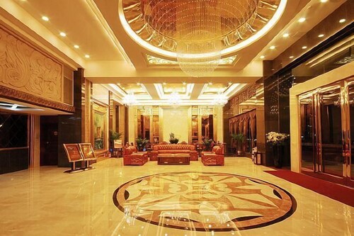 Jinjue Hotel (Nearby Train Station)