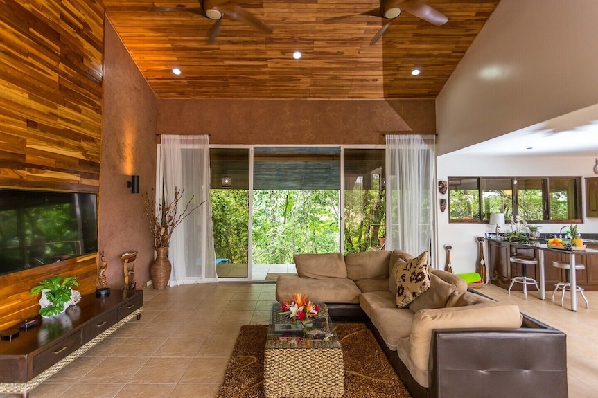 Tropical Treehouse With Private Pool - 3br/2.5b - Manuel Antonio