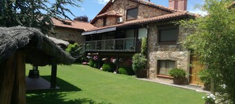 One-Bedroom Duplex Apartment with Tatami Mezzanine