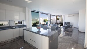 Dining - Protaras Holiday Villa Bp6 (Protaras)