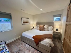 2 habitaciones, escritorio, cuna de viaje y wifi gratis