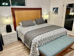 3 bedrooms, desk, iron/ironing board, travel cot