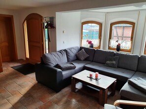 Immagine non classificata, 3 di 44, pulsante