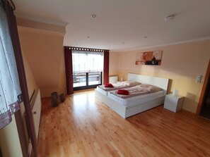 Immagine non classificata, 5 di 44, pulsante