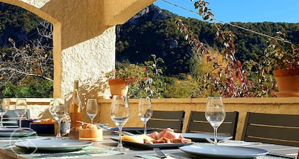 Chez Montagnes - a luxury retreat in Puivert