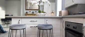 Stylish George Street Apartment