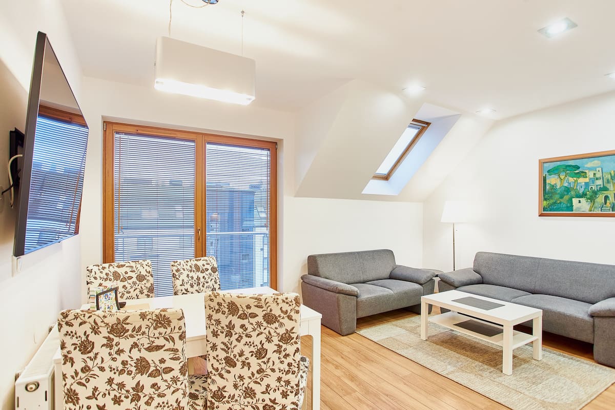 Comfort Apartment | 2 bedrooms, iron/ironing board, free WiFi, bed sheets