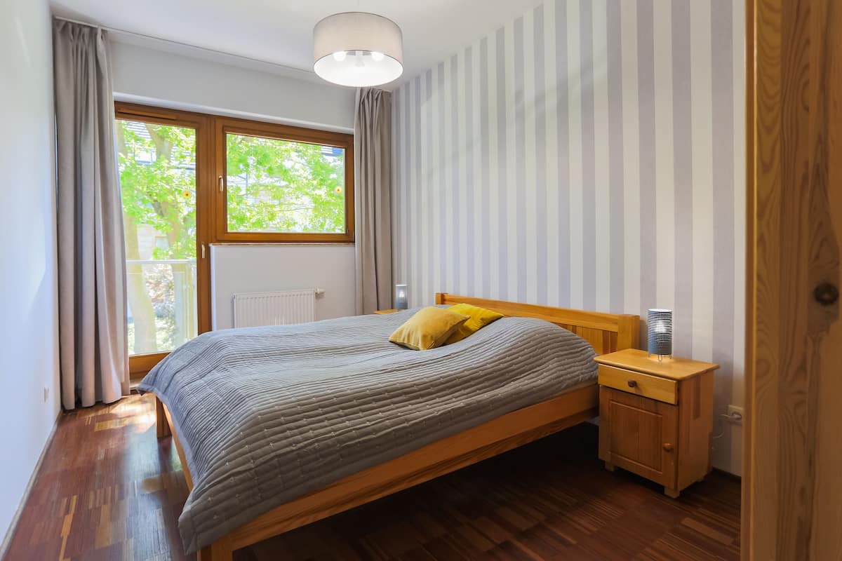 Basic Apartment | 2 bedrooms, iron/ironing board, free WiFi, bed sheets