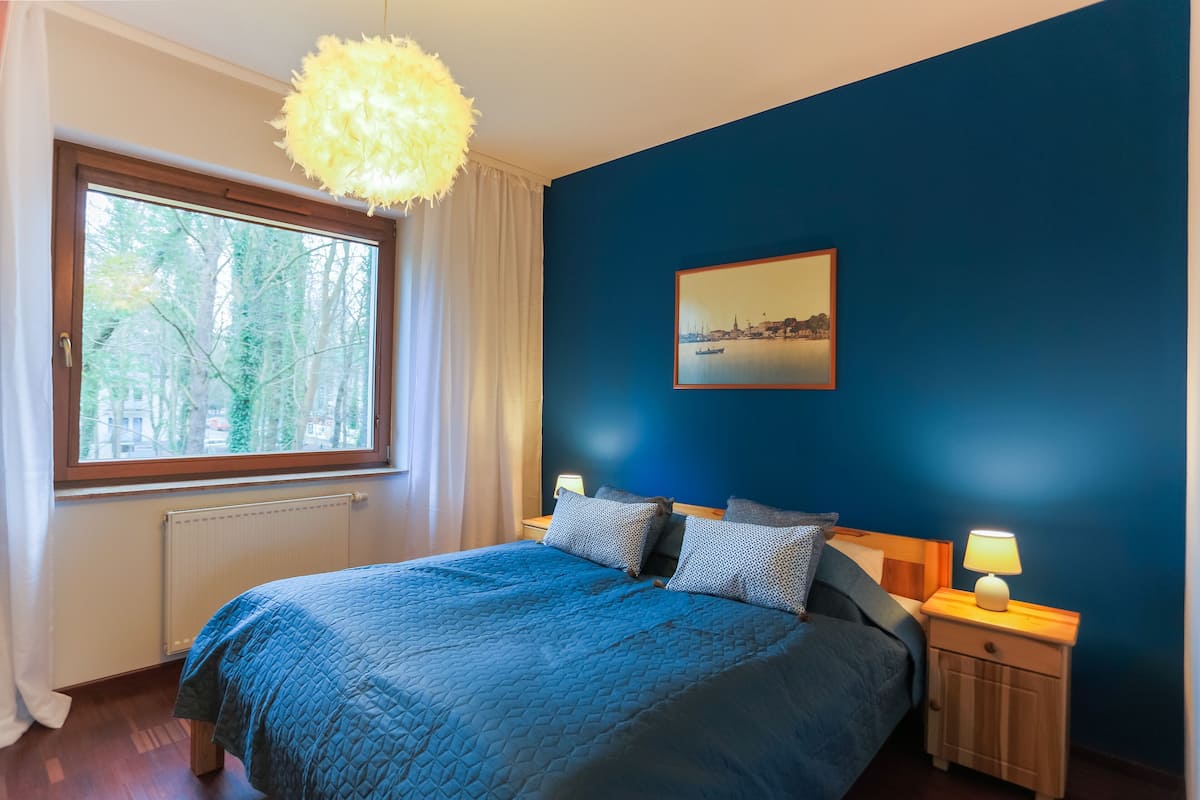 Basic Apartment | 2 bedrooms, iron/ironing board, free WiFi, bed sheets