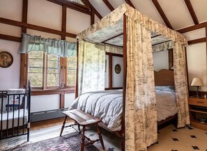 6 bedrooms, WiFi