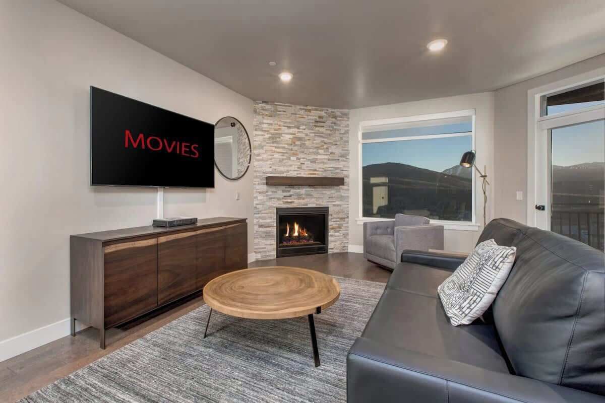 TV, fireplace, video games, offices