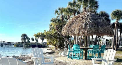 The Manor House on Lemon Bay is AVAILABLE April 6th. Spacious Home. Heated Pool!