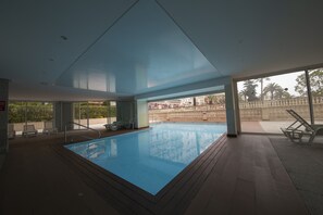 Indoor pool, outdoor pool