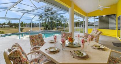 The Yellow Home amazingly lake view