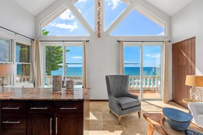 Deluxe Apartment | Private kitchen - Tres Sirenas Beach Inn (Rincon)