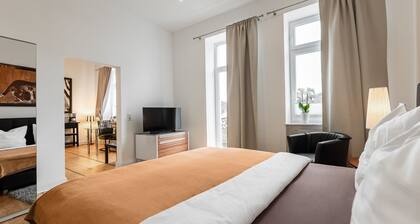 Für zwei Personen mit Showküche und Balkon