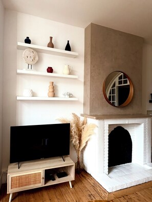 Interior - Le cosmo: apartment (Boulogne-sur-Mer)