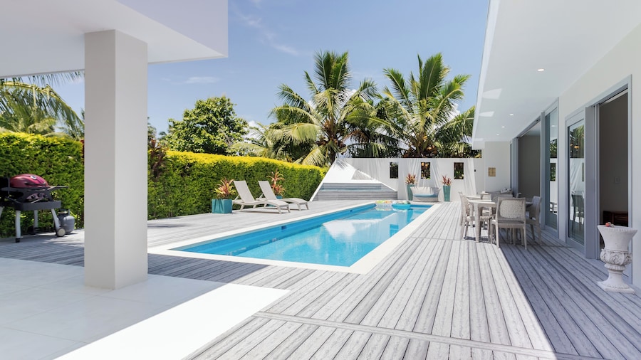 Mama Taras Luxury Villa