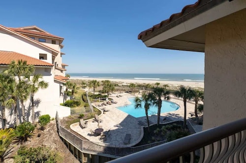 Sandcastle Court #219 & 220