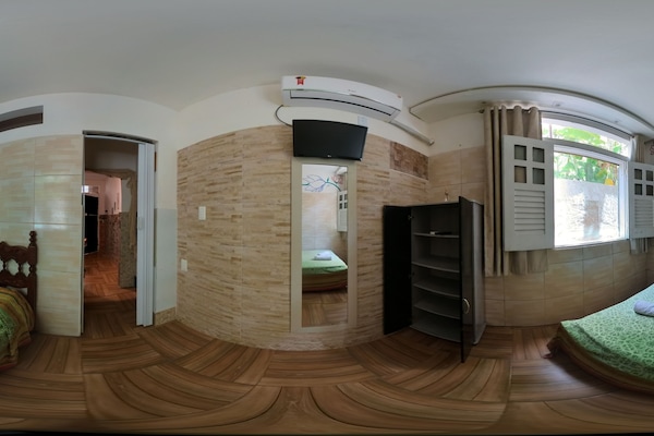 Standard Apartment | WiFi, bed sheets