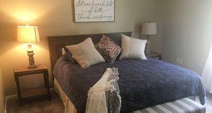 a cozy, quiet, rural hideaway close to everything