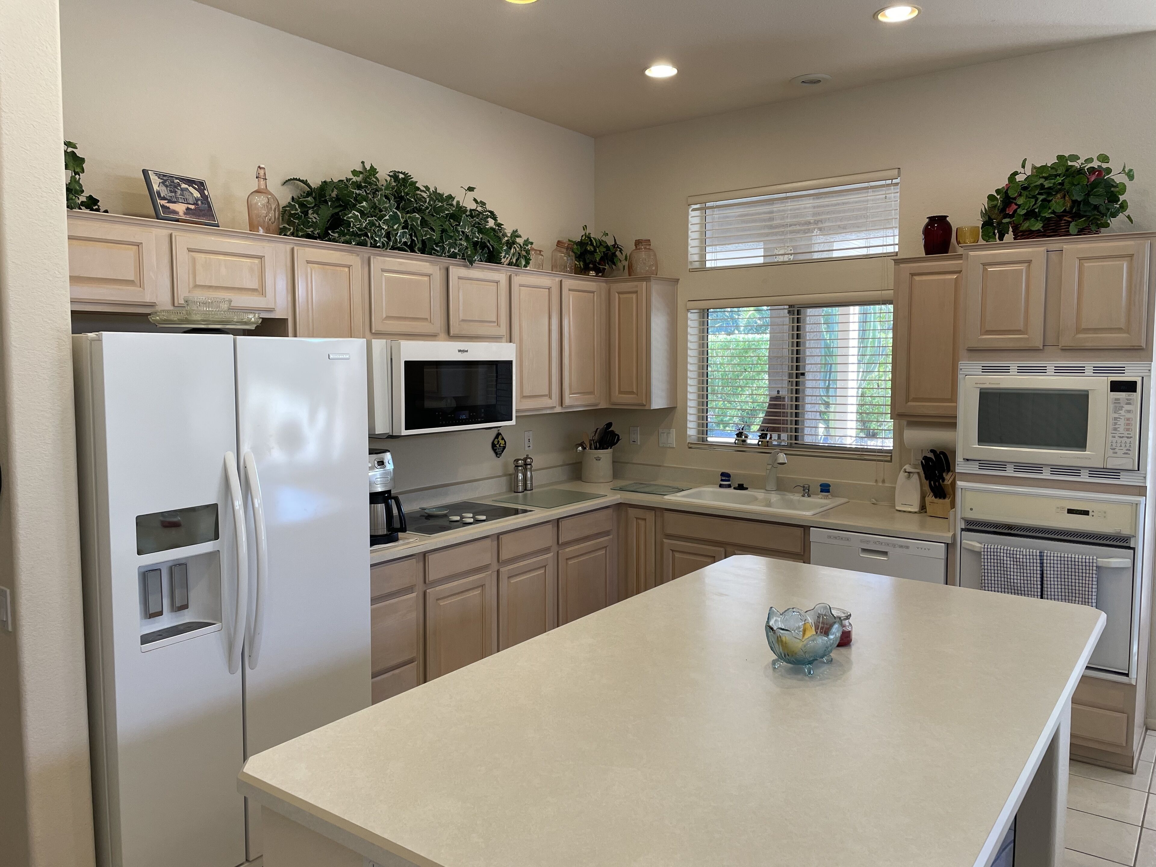 Luxury Resort Community, 5 Golf Courses, Rec. Centers with Pools, Spas, etc