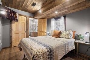 4 chambres, fer et planche à repasser, lit parapluie, Wi-Fi gratuit